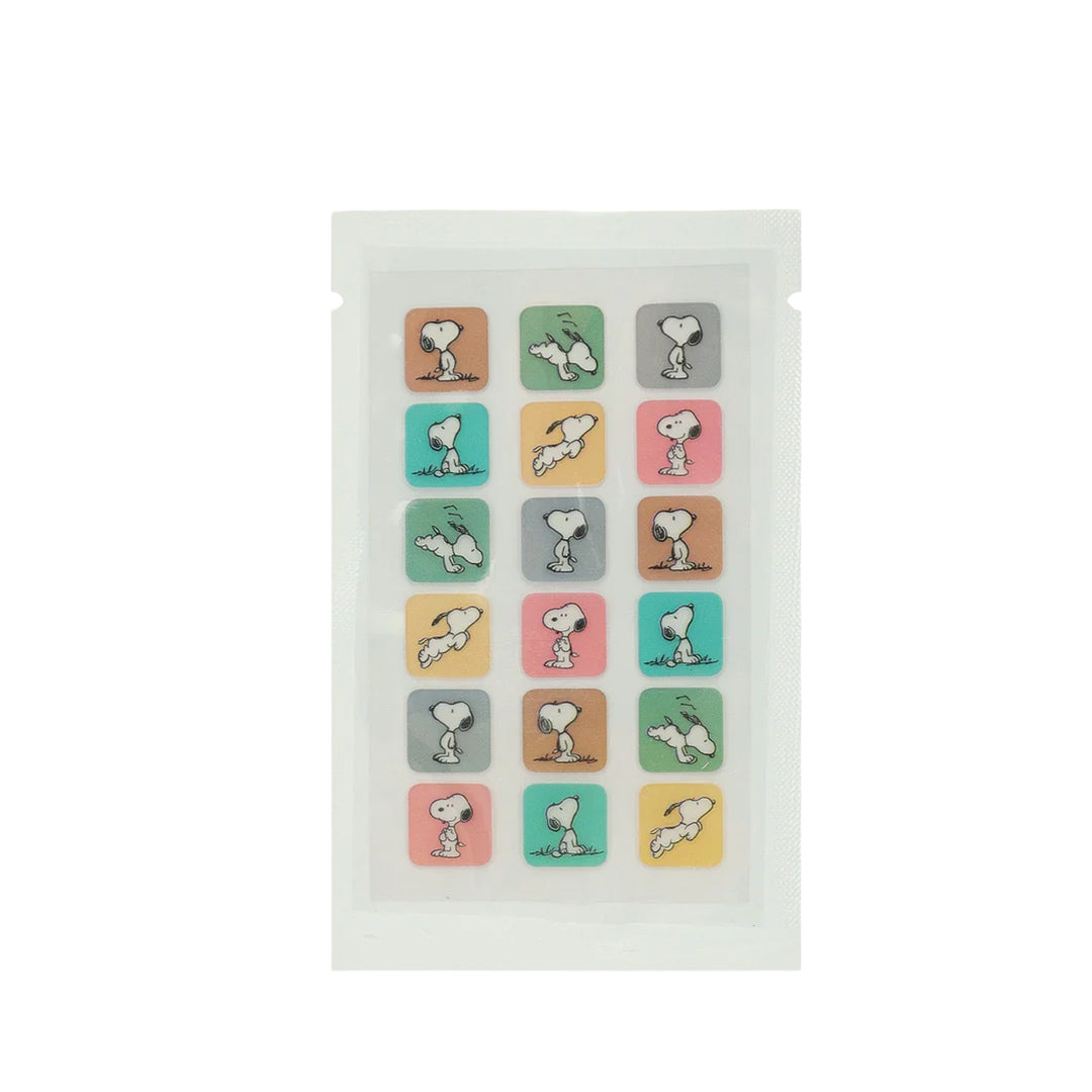 #P45926 - PARCHES DE MANCHAS DE SNOOPY DE PEANUTS 36 PIEZAS