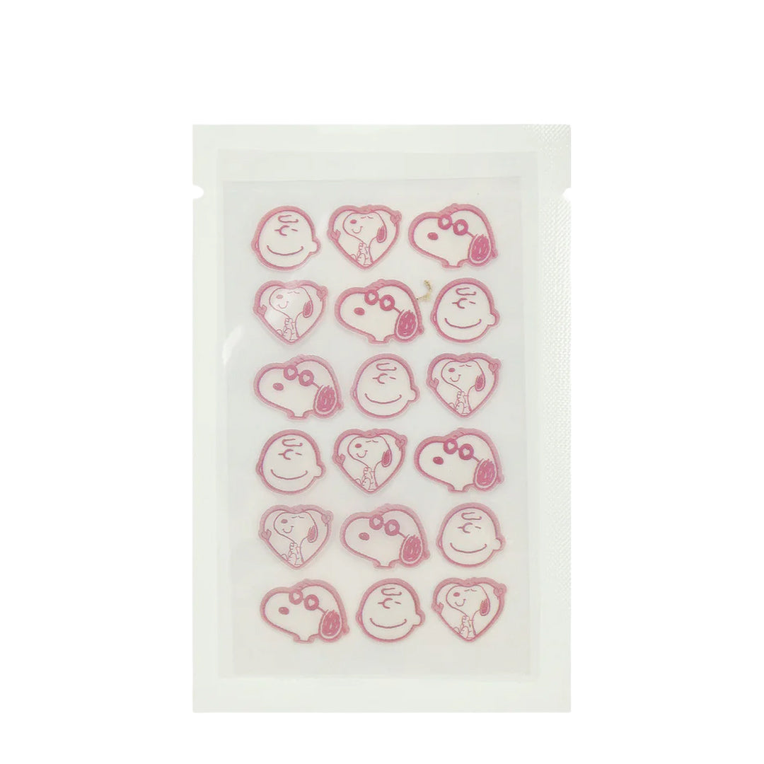 #P45934 - PEANUTS (DÍA DE SAN VALENTÍN) 36 PARCHES DE MANCHAS DE SNOOPY