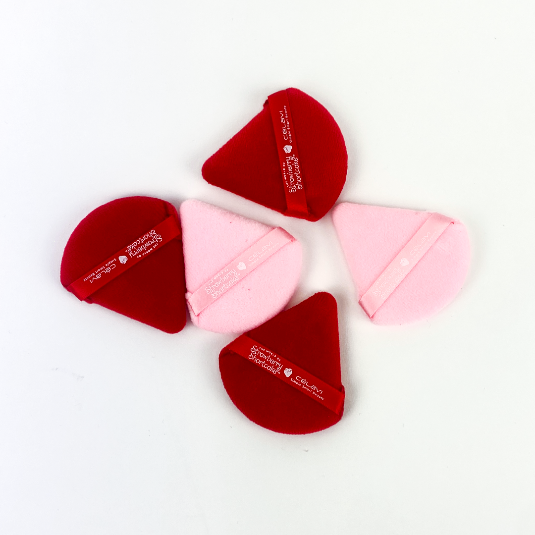 #SS46347H - Strawberry Shortcake Holiday 5 Piece Powder Puff Set