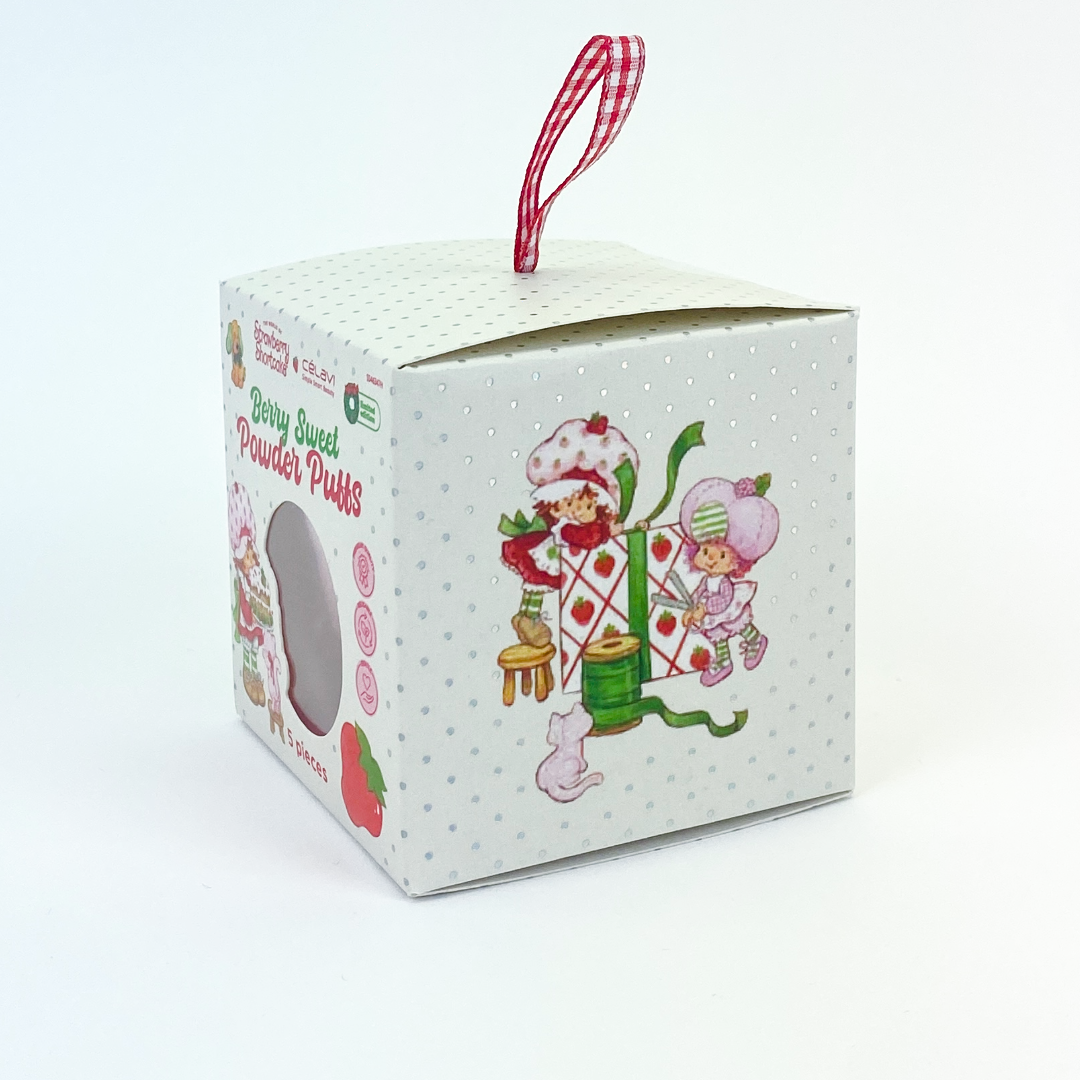 #SS46347H - Strawberry Shortcake Holiday 5 Piece Powder Puff Set