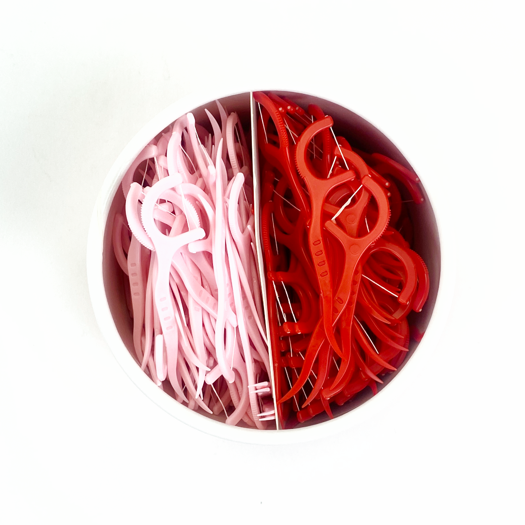 STRAWBERRY SHORTCAKE FLOSS PICKS